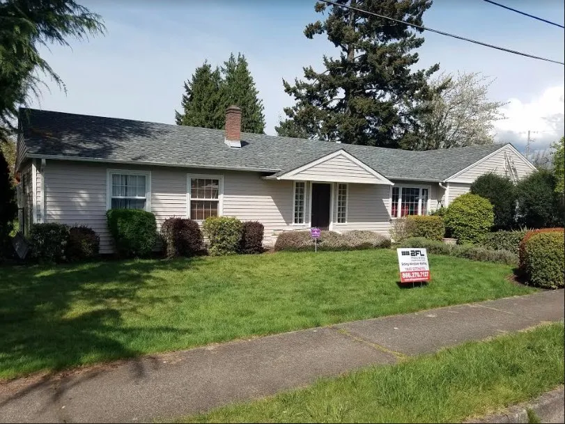 Slide of 2FL Windows & Siding