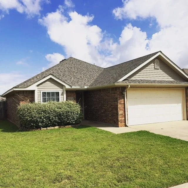 Slide of 3 Dimensional Roofing