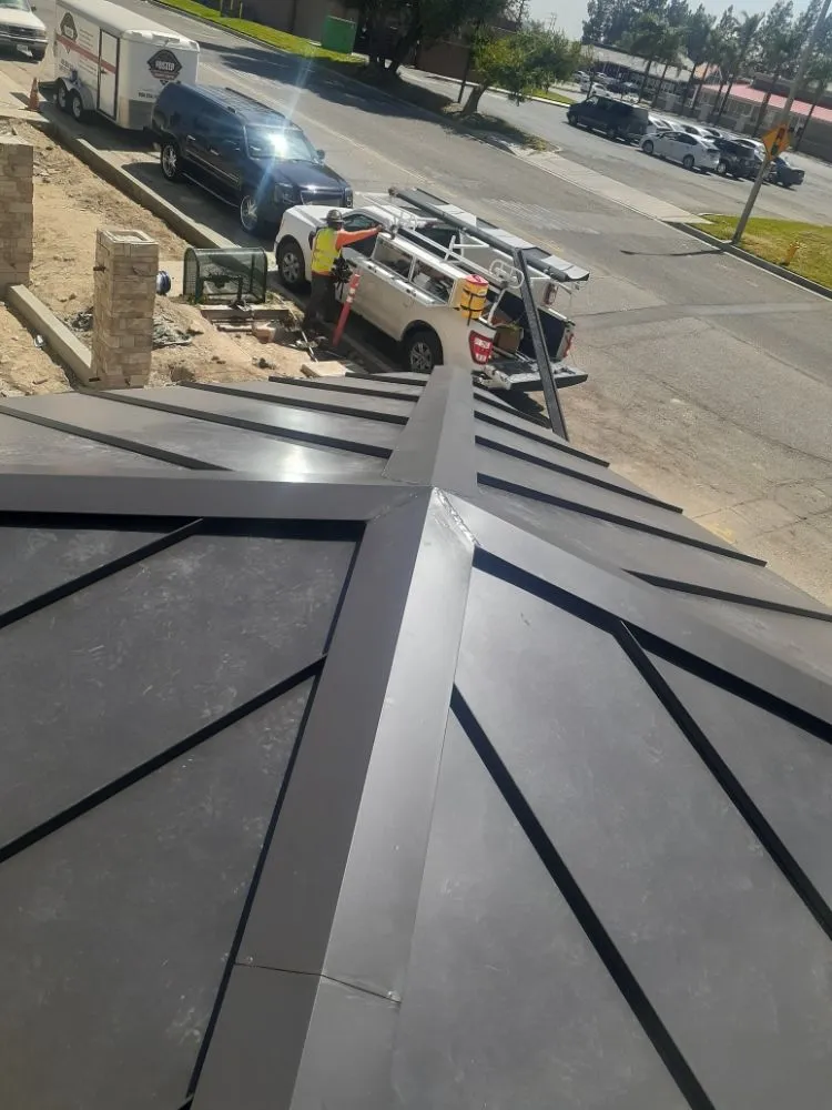 Slide of 3 Kings Enterprises