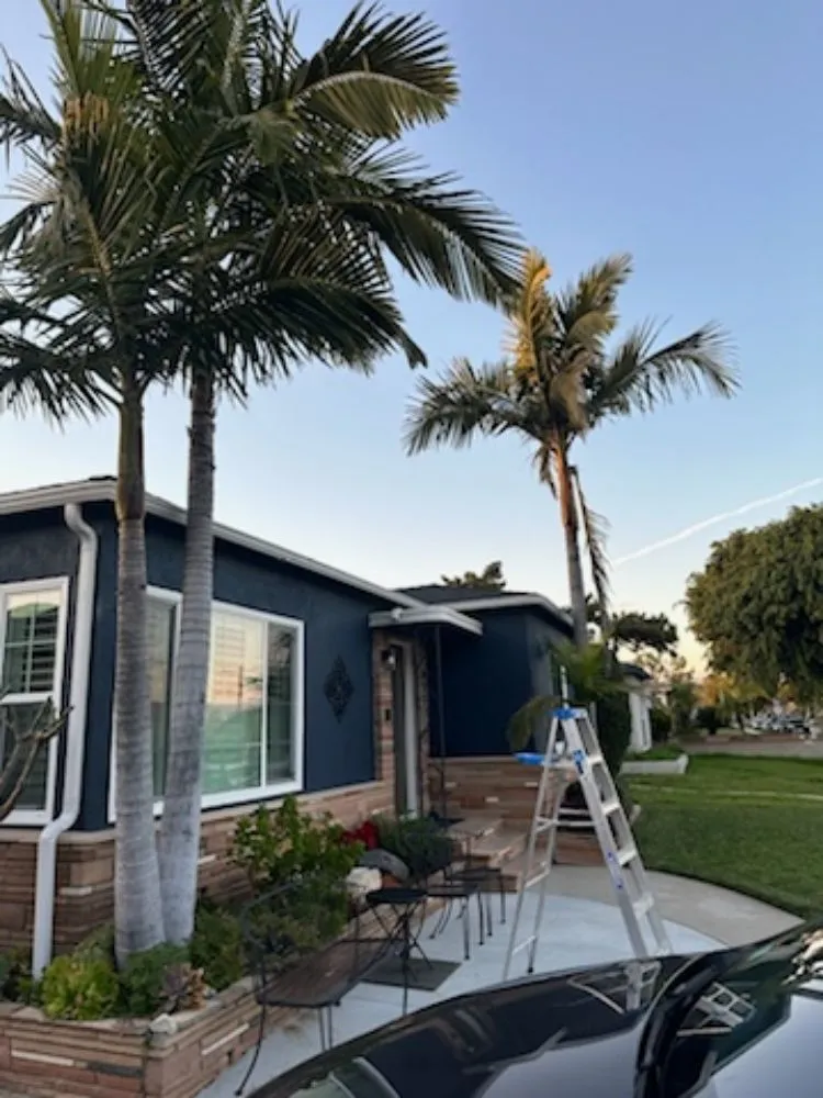 Slide of 3 Kings Enterprises