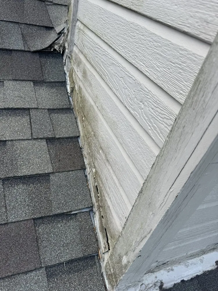 Slide of 3 Kings Roofing