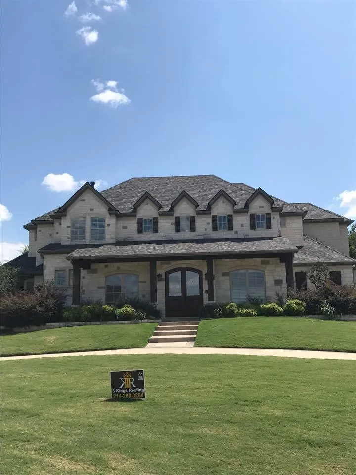 Slide of 3 Kings Roofing