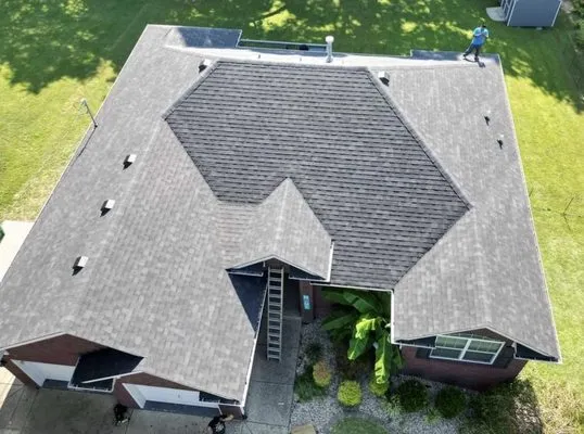 3 Peaks Roofing Logo