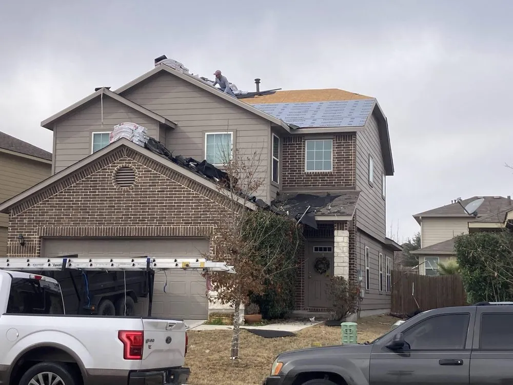 Slide of 3 Rivers Roofing