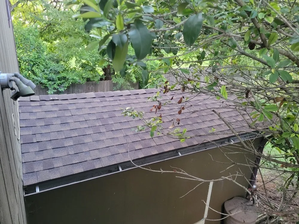 Slide of 3 Rivers Roofing