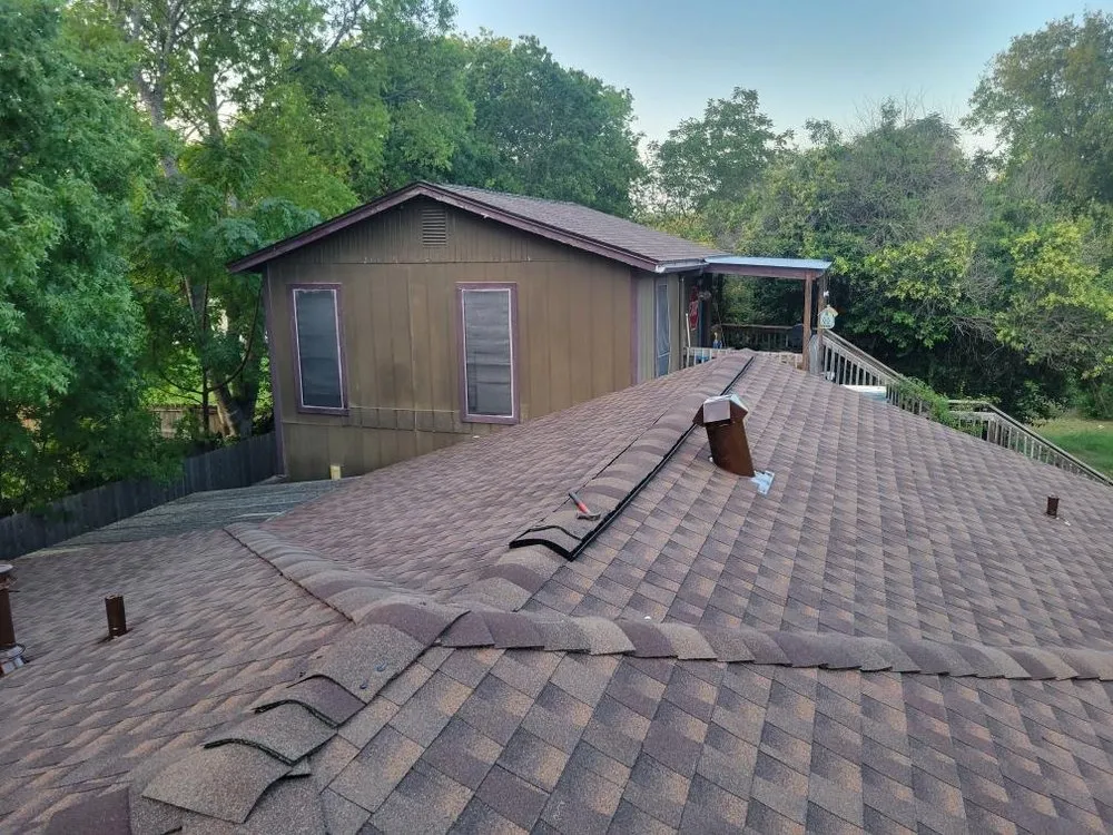 Slide of 3 Rivers Roofing