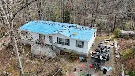 Slide of 300 Builders