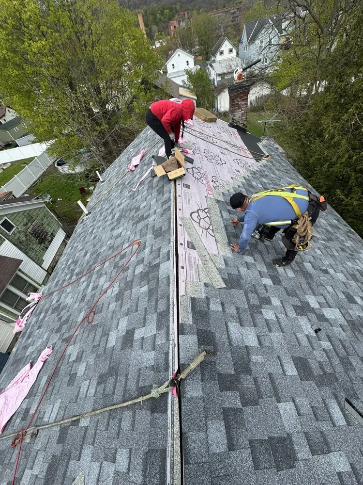 Slide of 315 Roofing