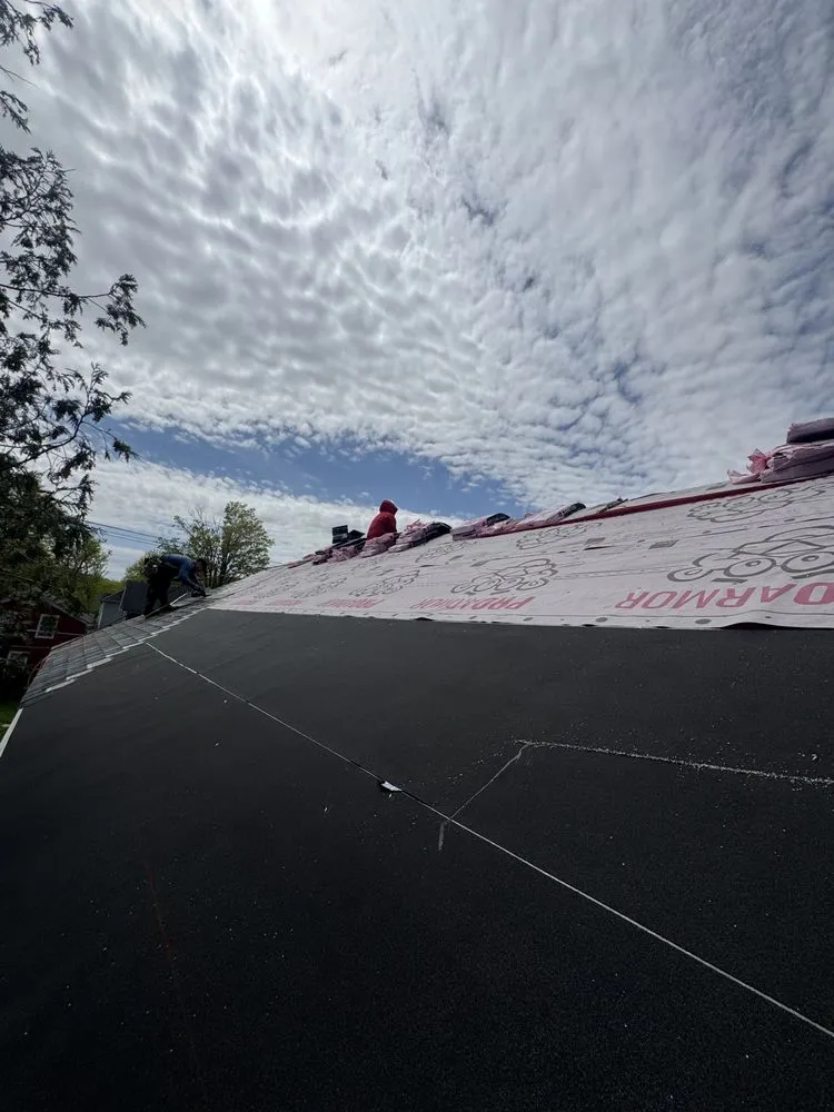 Slide of 315 Roofing