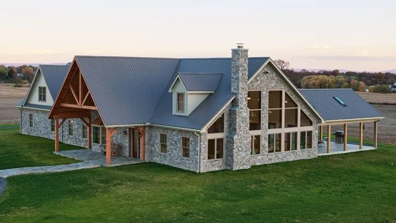 Slide of 323 Services