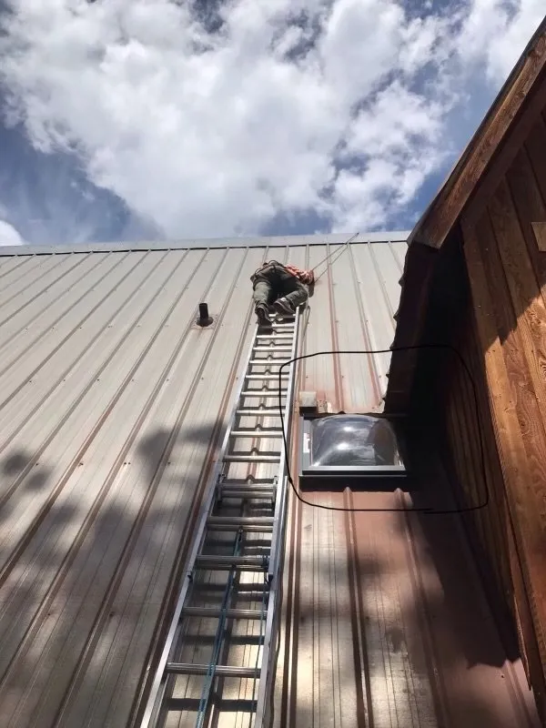 Slide of 365 Roofing