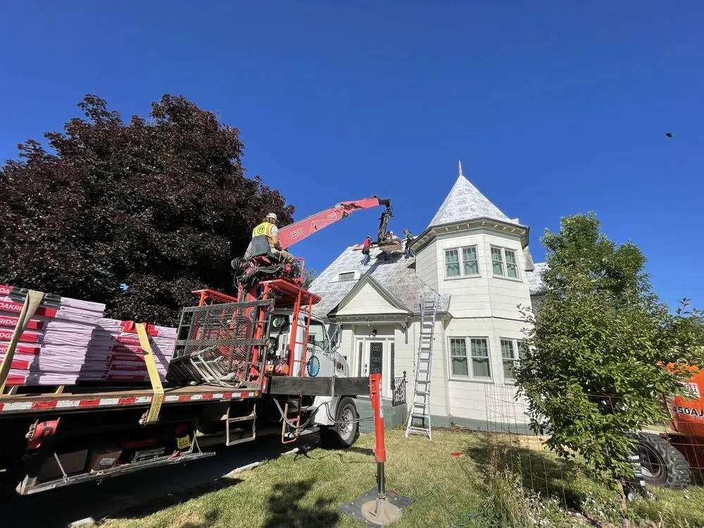 Slide of 365 Roofing