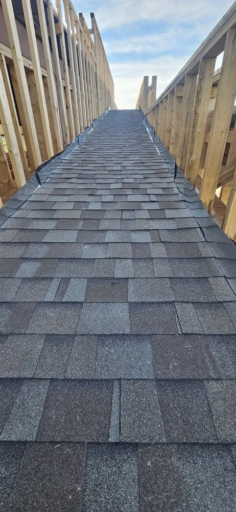 Slide of 3B'Z Roofing