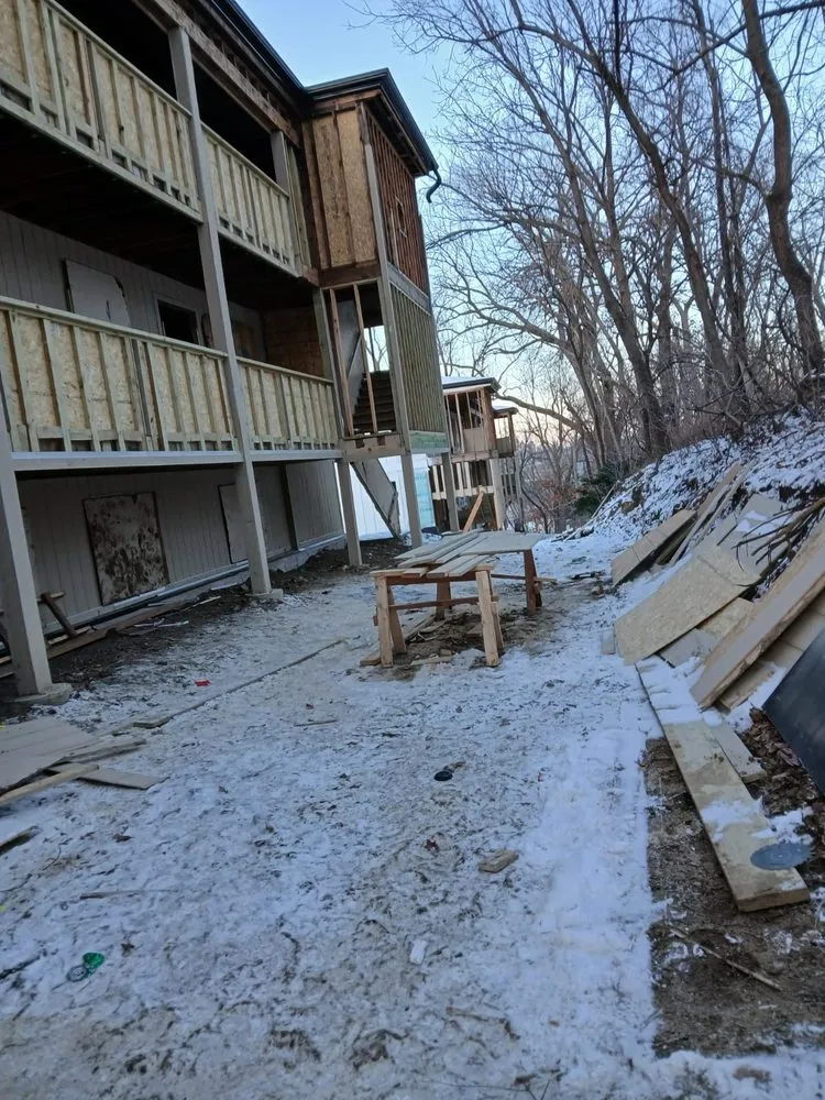 Slide of 3D Construcción and Cleaning Company