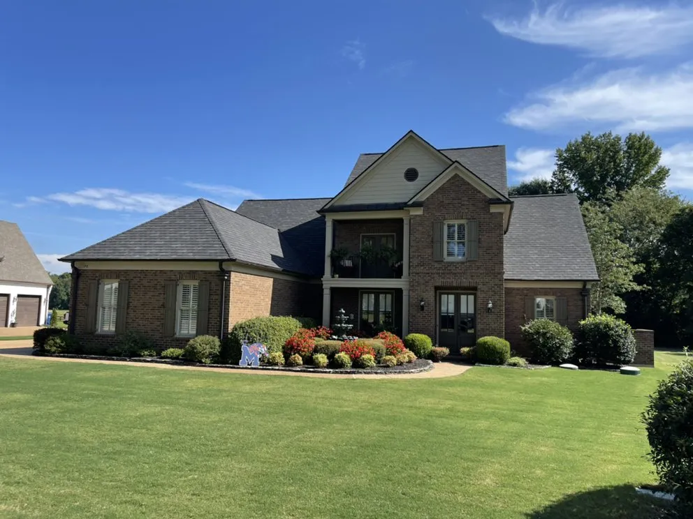 Slide of 3Gen Roofing