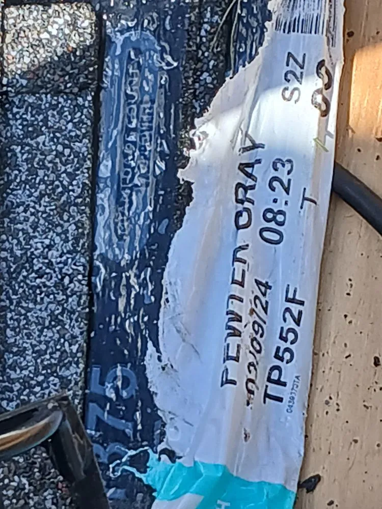 Slide of 3MG Roofing & Solar