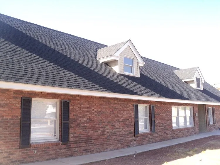 Slide of 3rd Street Roofing Contractor