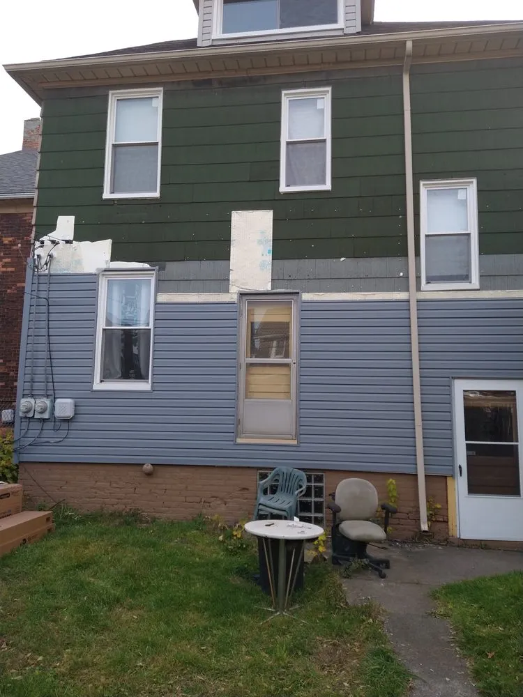 Slide of 4 Area Code services