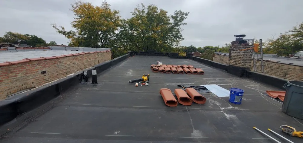 Slide of 4 Everdry Roofing & Tuckpointing