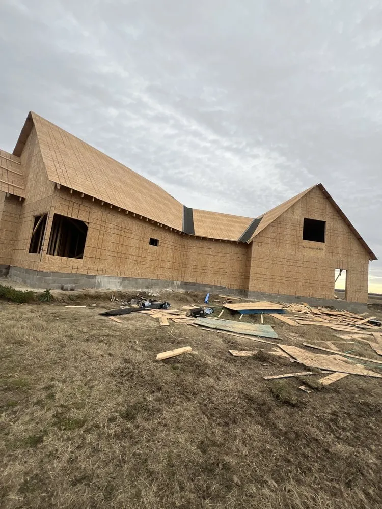 Slide of 4 Seasons Construction