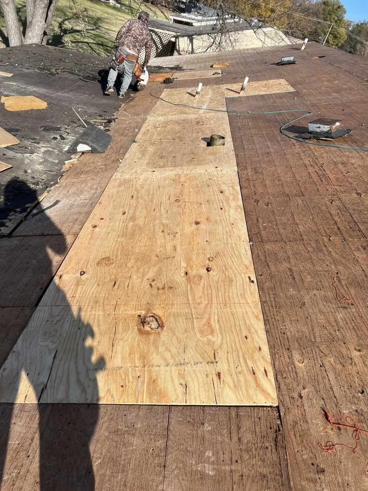 Slide of 4 Seasons Construction