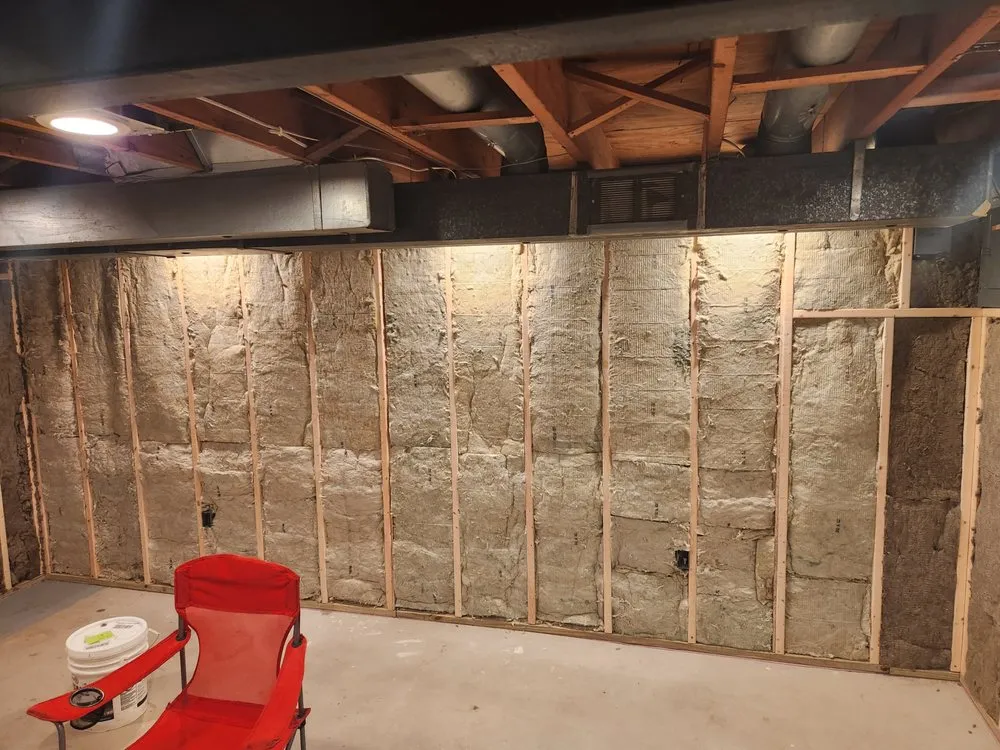 Slide of 4 Seasons Renovations