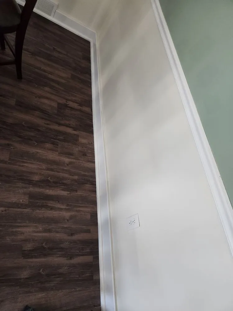 Slide of 4 Seasons Renovations