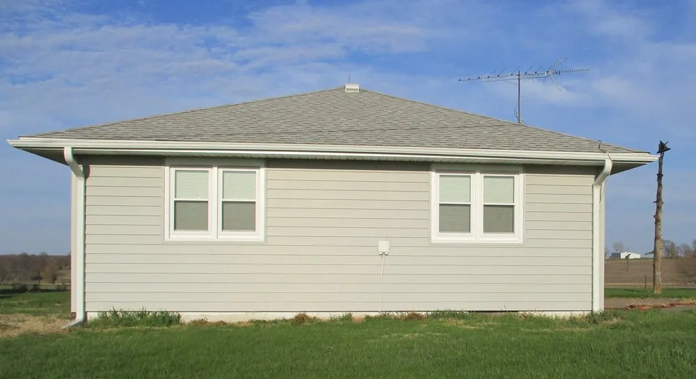Slide of 4 Seasons Siding - Windows - Roofing