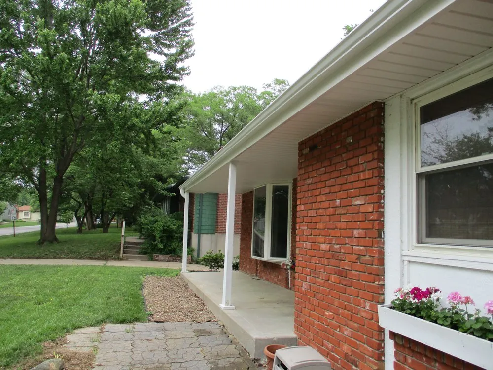 Slide of 4 Seasons Siding - Windows - Roofing