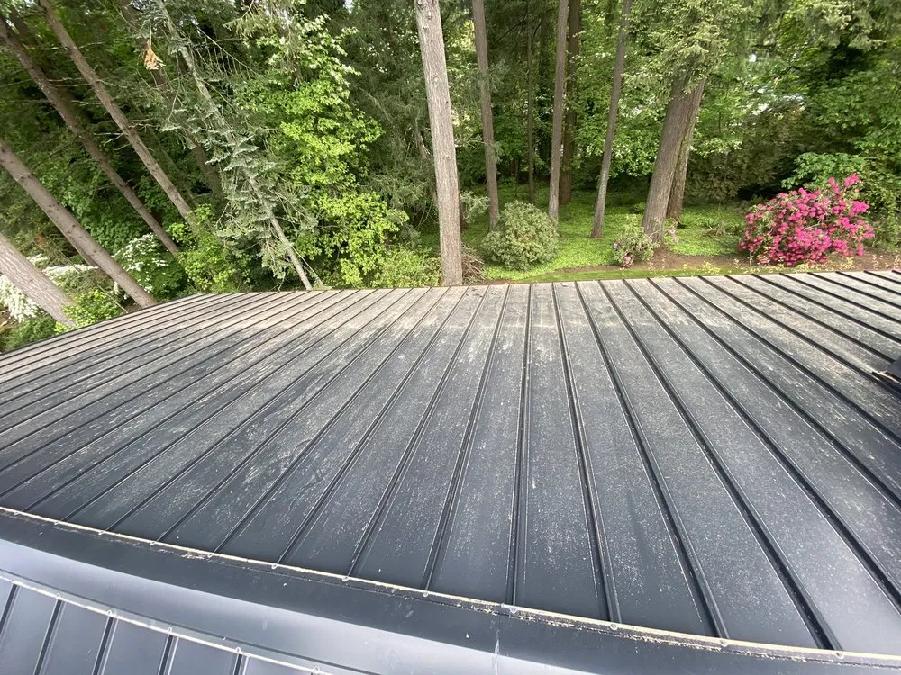 Slide of 4 Seasons Soft Wash & Pressure Wash