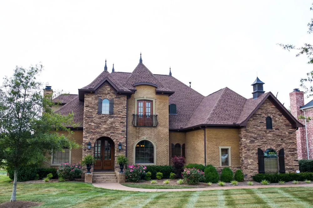 Slide of 4 Square Roofing