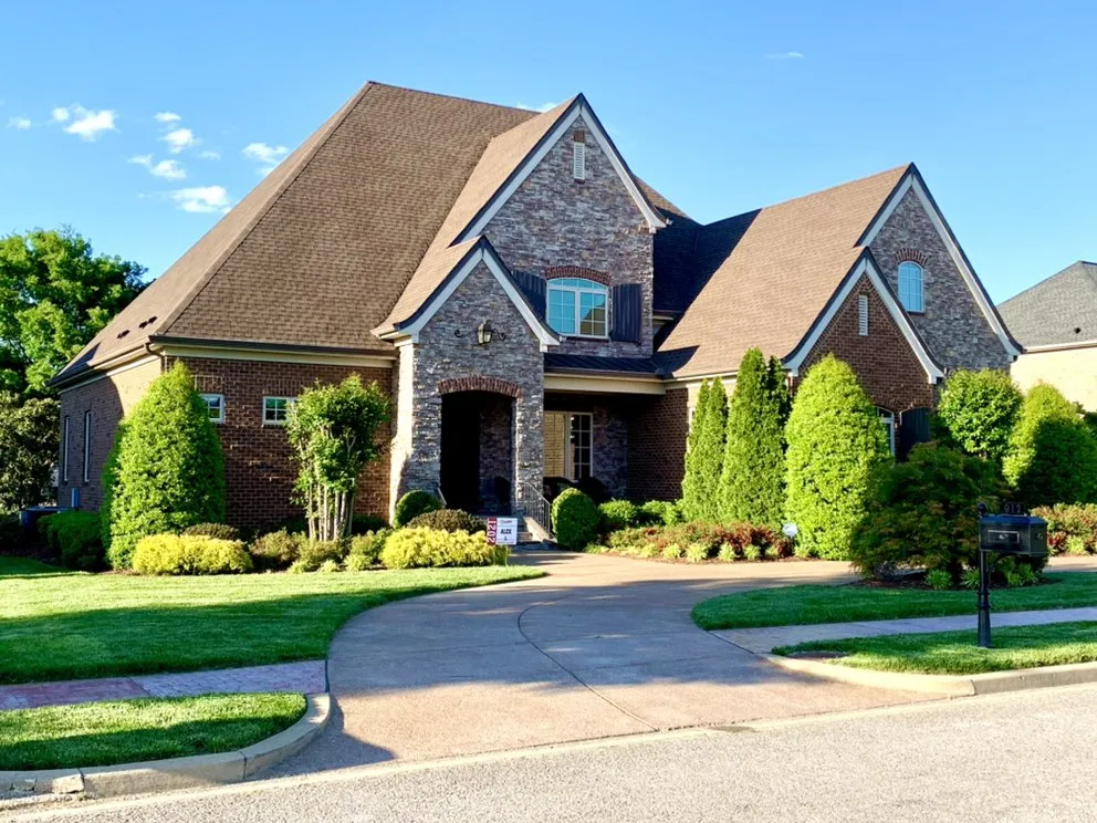Slide of 4 Square Roofing