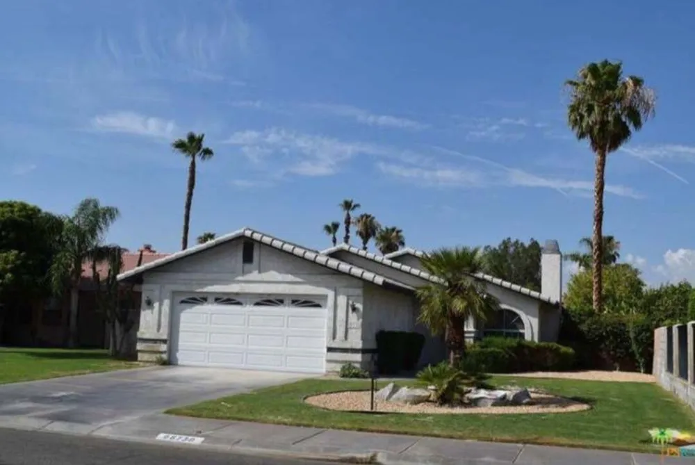 Slide of 4 Star Roofing