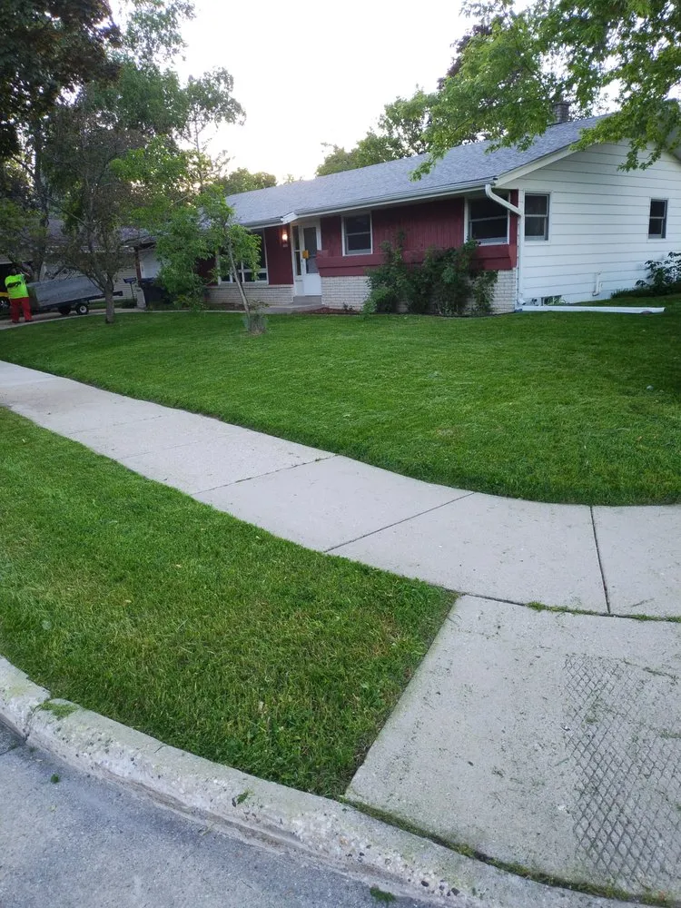 Slide of 414 You Invest Services Group