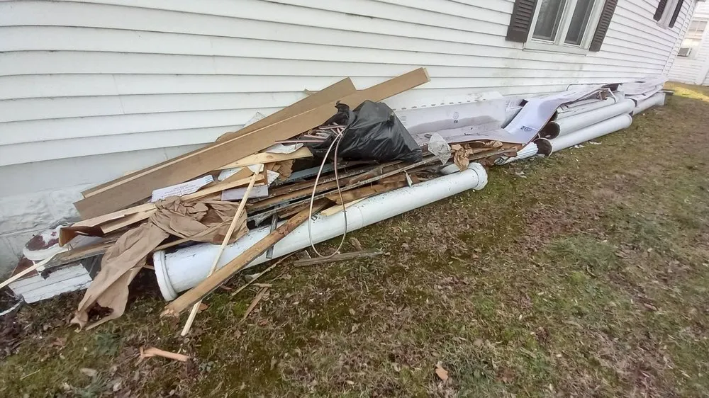 Slide of 417 Gutter Pro