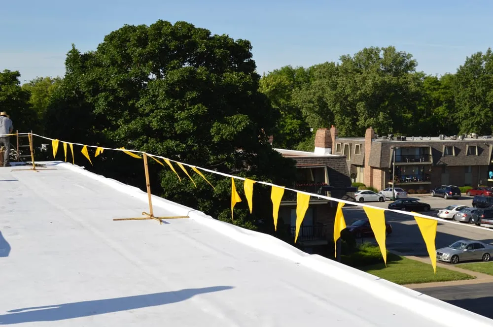 Slide of 435 Roofing