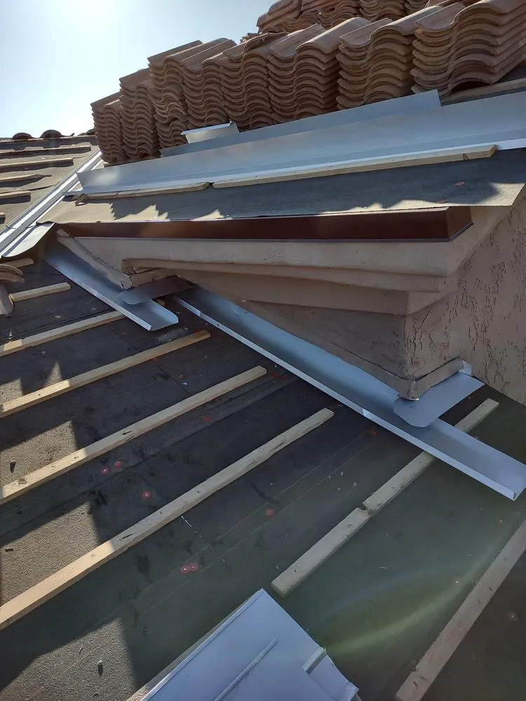 Slide of 480 Roofing