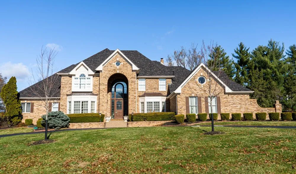 Slide of 4K Exteriors