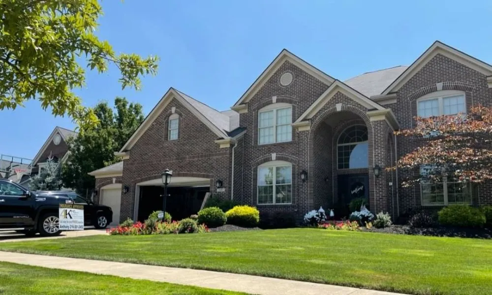 Slide of 4k Roofing & Restoration