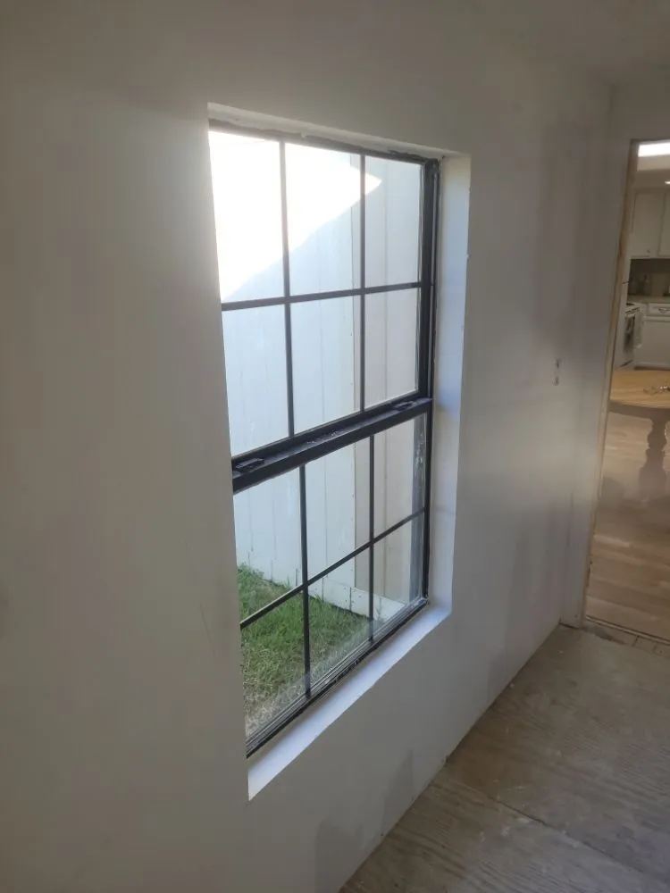 Slide of 4L Roofing & Construction