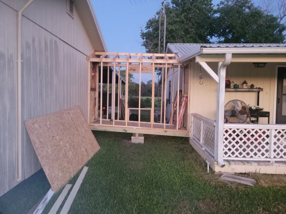 Slide of 4L Roofing & Construction