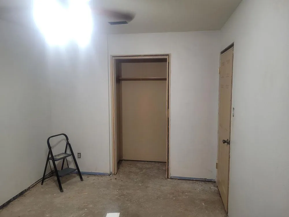 Slide of 4L Roofing & Construction