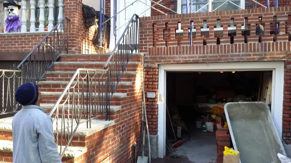 Slide of 4M Construction