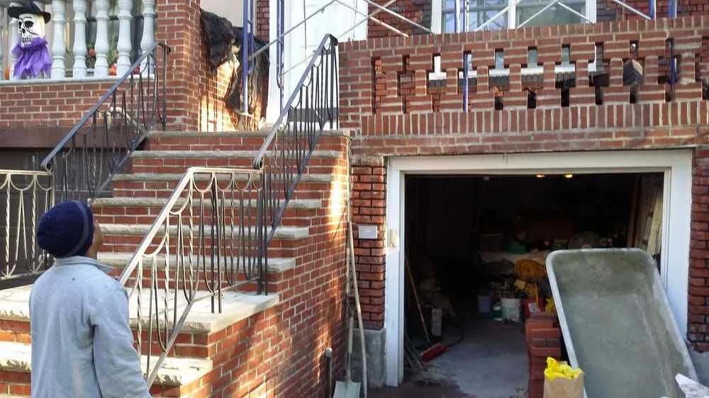 Slide of 4M Construction