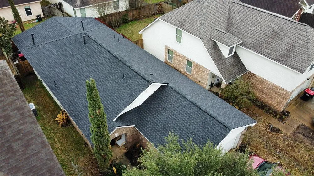 Slide of 4Pro Roofing