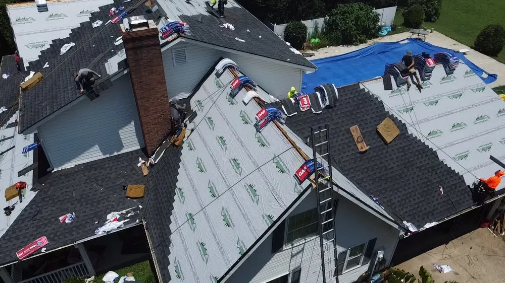 Emergency roof replacement for fast service in Woodbury, GA by 5 Alarm Contracting