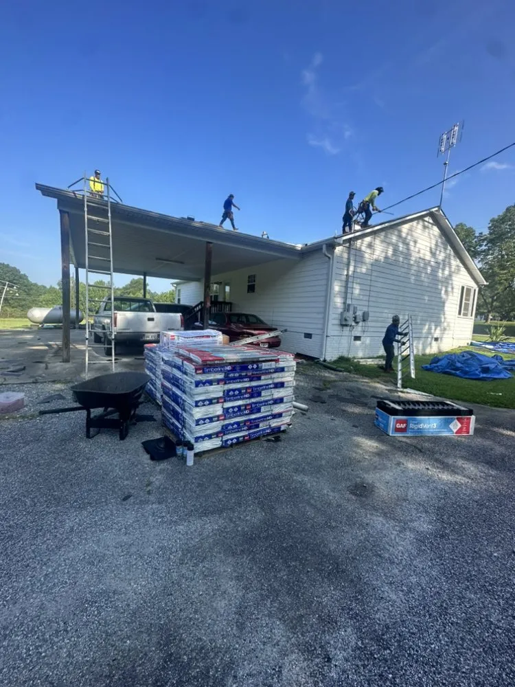 Local residential roofing service with free inspection in Woodbury, GA by 5 Alarm Contracting