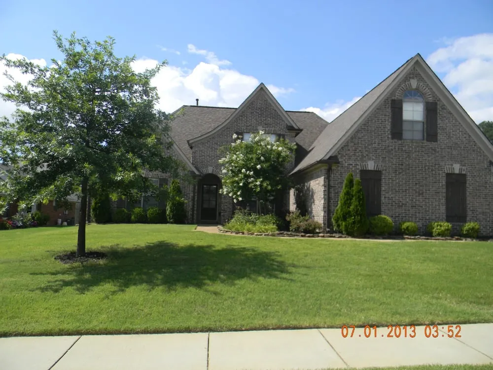 Slide of 5 Ash Roof Services