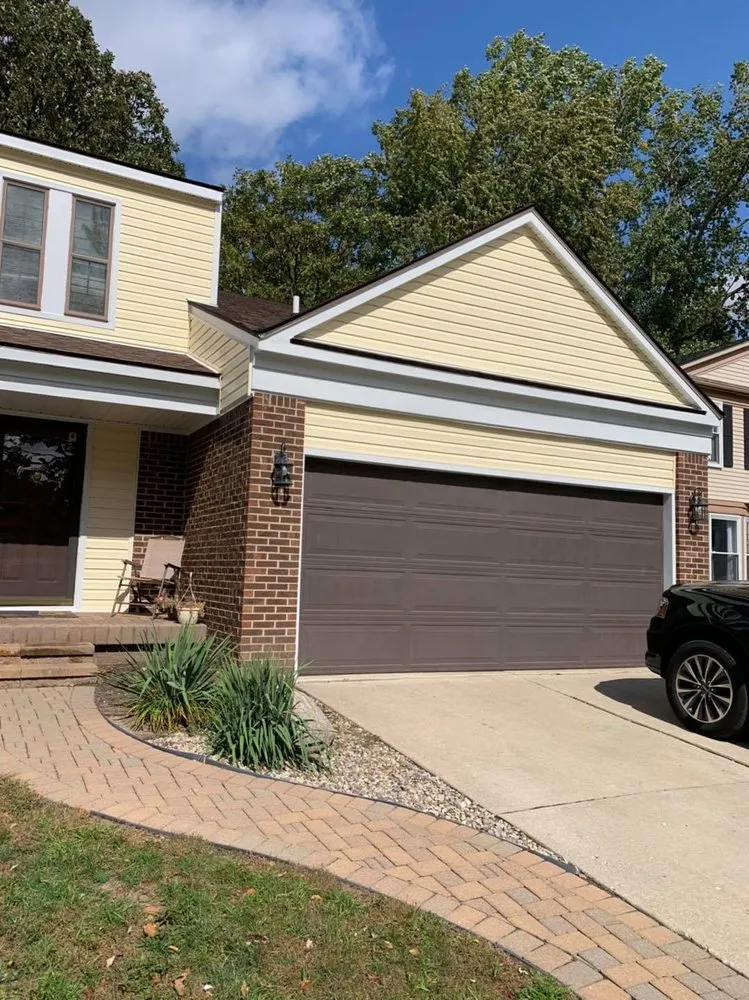 Slide of 5 River Roofing