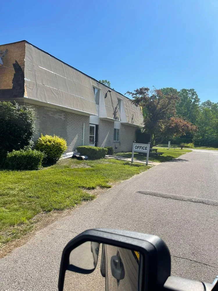 Slide of 5 River Roofing